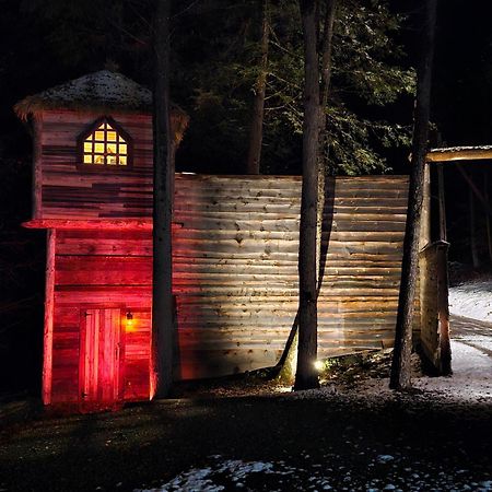 Vikings Villages Resort Guilford Экстерьер фото